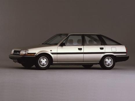 Toyota Carina T150