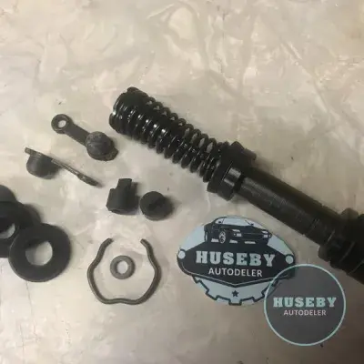 Brake master cylinder repair kit Datsun Pickup 610 710 46010-U0525