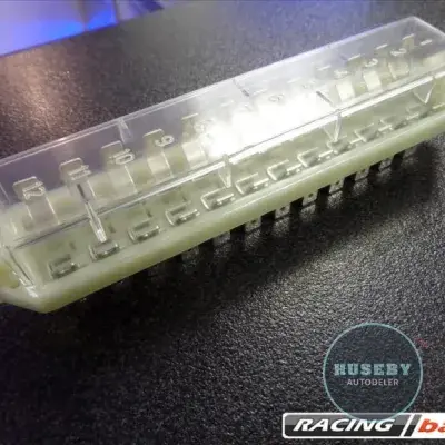 Fusebox Mercedez Benz G-wagen A4615450101