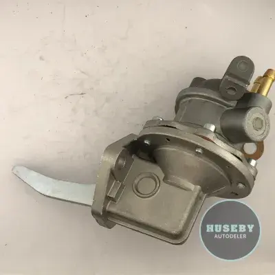 Datsun 1,2 Cherry E10 Sunny B210 B310 17010-H5300 17010-H5302