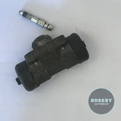 15,87mm Audi 100 C1 