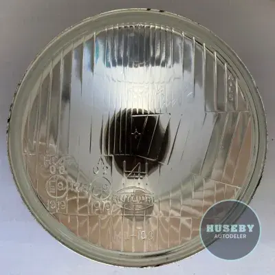 Autopal 5 3/4″ (146mm), H4, LHD, With Pilot, Domed Glass Hillman Avenger Vauxhall Firenza Ventora Victor VX4/90. Replaces: LUB227Z, LUB227, EC1023